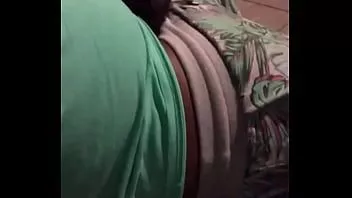 Play Mula’s dymin plyin wit his dick in the park