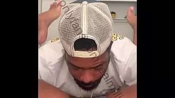 Riproduci Le ho mangiato la figa finché non mi ha schizzato in bocca!! pazzo !