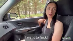 Putar Brunette Step-Sister's Car Throatpie - Publik Di Luar Ruangan Bercinta dan Menghisap