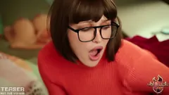 Oynat Amber Hallibel: Velma ve Scooby Inspired Solo Oturum