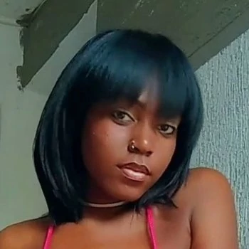 ポルノスター Nicoly Carioca
