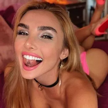 Bintang porno Kenzie Anne